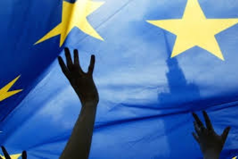 Посол ЕС: Киев ведет себя, как ребенок, который ждет конфету