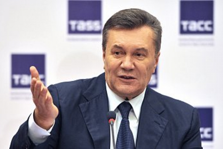 Янукович: В Украину не вернусь, вводить войска не просил