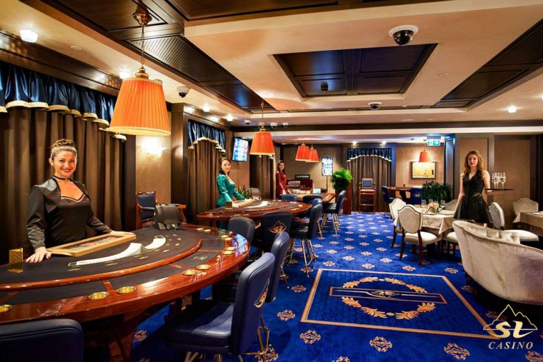 отель рояле казино в риге